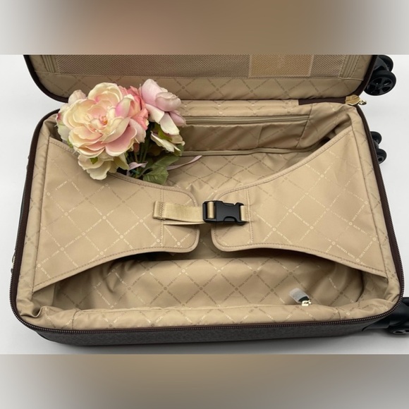 Michael Kors Jet Set Travel Trolley Suitcase - Picture 12 of 12